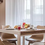 Cozy Scacciapensieri Appartement *