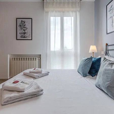 Cozy Scacciapensieri Apartment